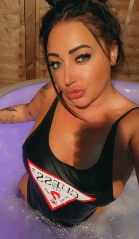 lesbian fingering onlyfans hd photos