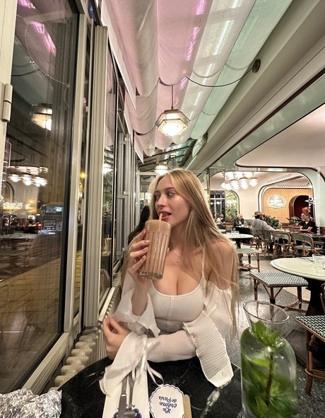 chubby goth onlyfans free porn pics