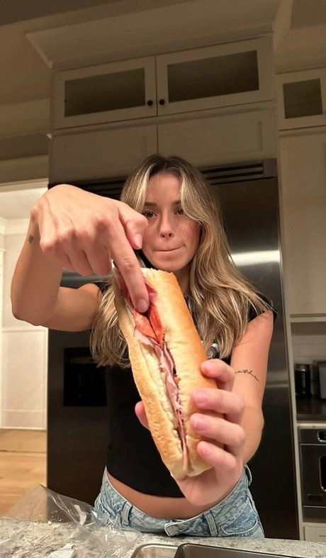 makeup artist onlyfans free sexy pictures