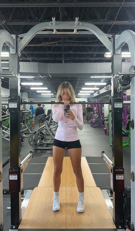 unexpected onlyfans free naked photo