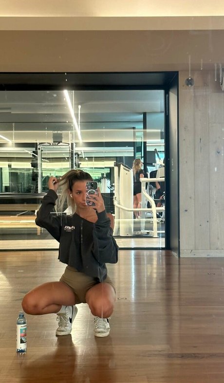 cougars onlyfans beautiful naked pics