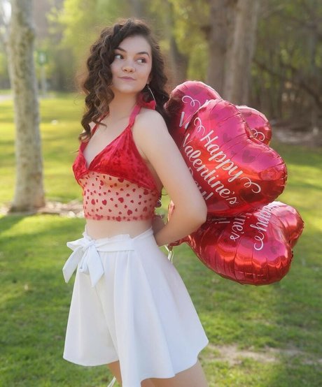 tanned onlyfans art naked galleries