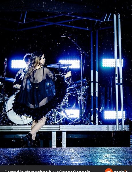 Lauren Mayberry pornstar beautiful gallery