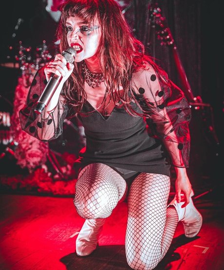 makeup artist onlyfans art nude pic