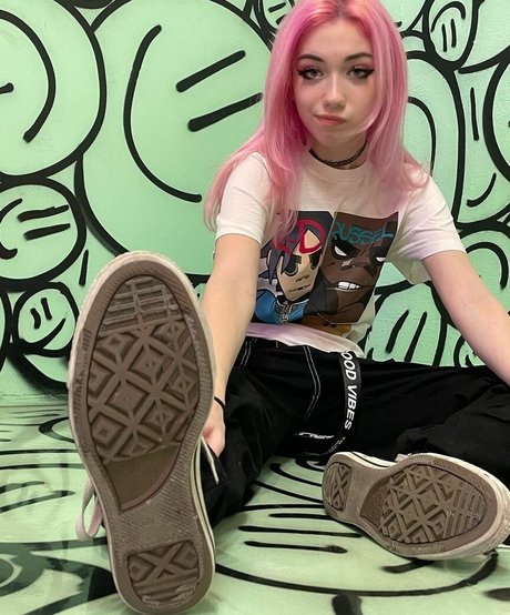 Iluvmeww exclusive model img