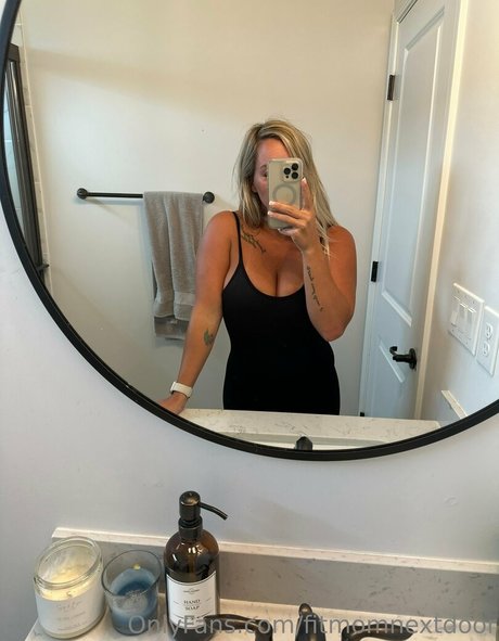 fitmomnextdoor beautiful pornstar pictures