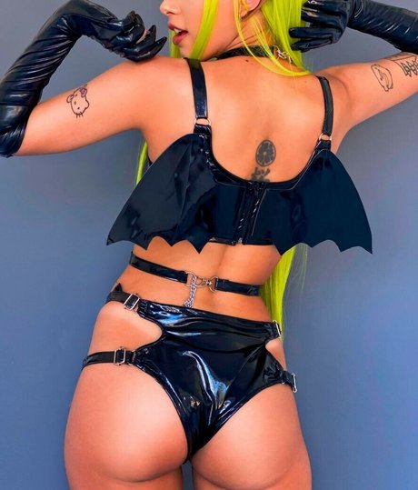 milf strip onlyfans free sex pictures