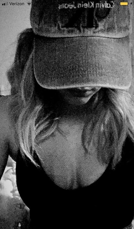 tall onlyfans pretty pic