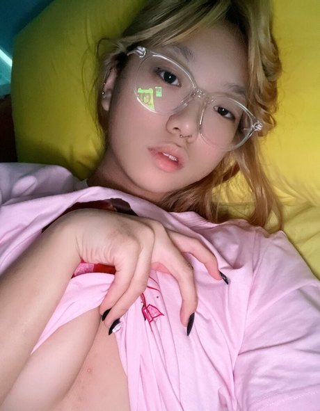 Kkaiyatoast model beautiful galleries