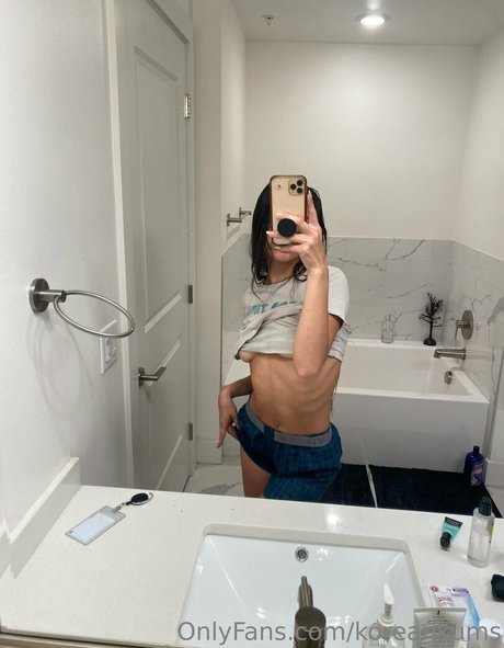 Koreankums best pornstar pic