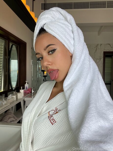 natural ass onlyfans art naked pictures