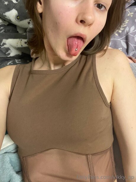 Vikky Op best actress picture