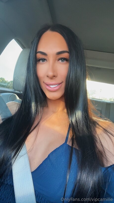 Vipcamille sexy actress galleries