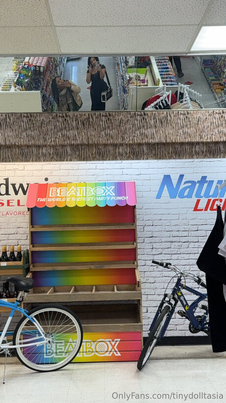 Tinydolltasia actress pics