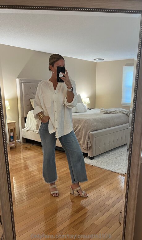 big tits riding onlyfans nudes galleries