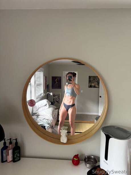 Snugglysweaterof pretty pornstar picture