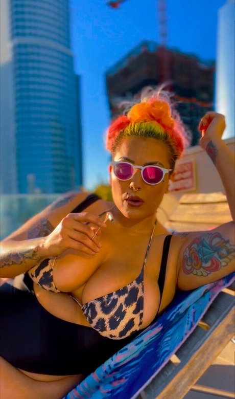 TheZombiUnicorn best actress archive