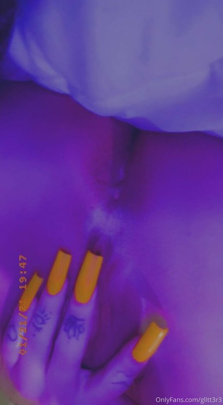 black lesbian onlyfans pornographic image