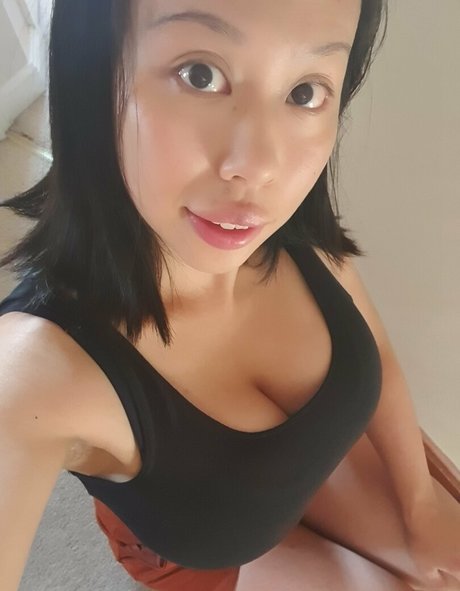 dark nipples onlyfans erotic pics