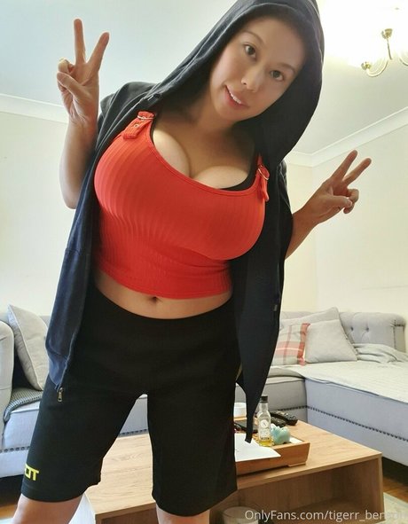 feedee onlyfans sexy nude image