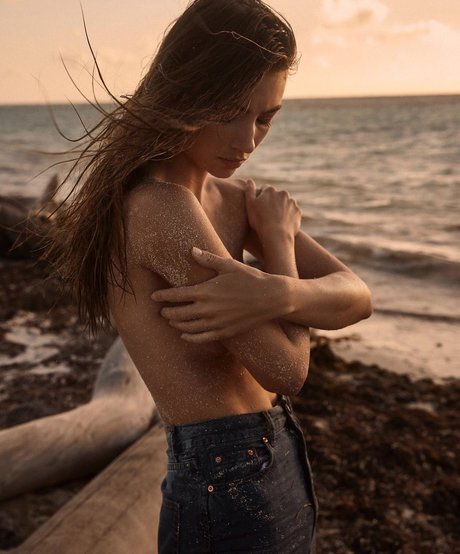 asian lesbians onlyfans erotic pic