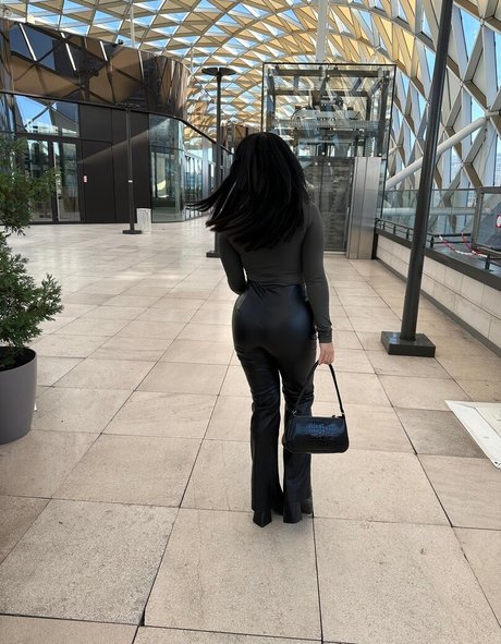 in onlyfans pornos pics