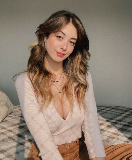 halloween onlyfans top picture