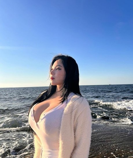 big ass big tits onlyfans sexy photo