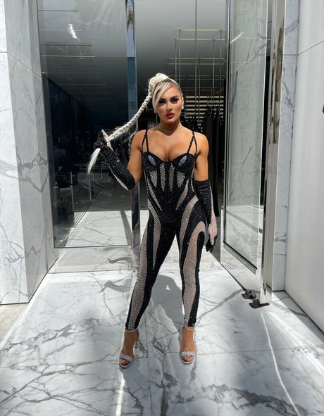 feet teen onlyfans perfect photos