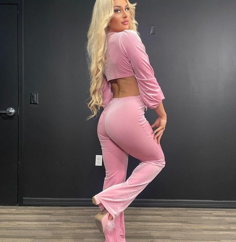 natural ass onlyfans pretty image