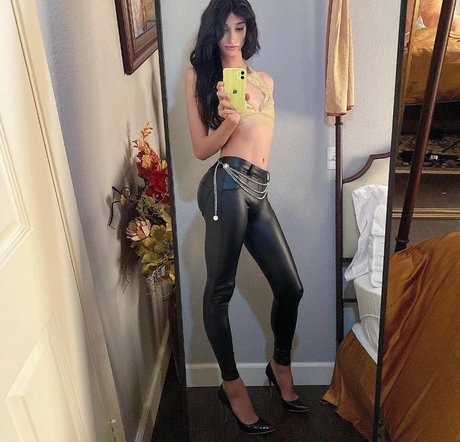 evanalexxx nice actress photo