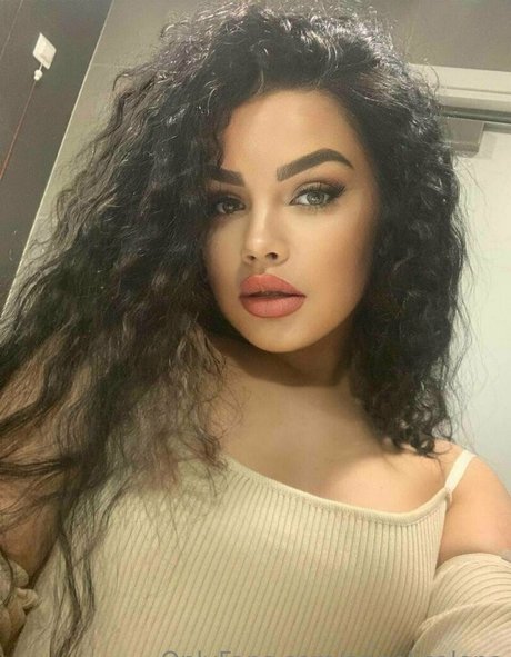 angelicalena beautiful pornstar pics