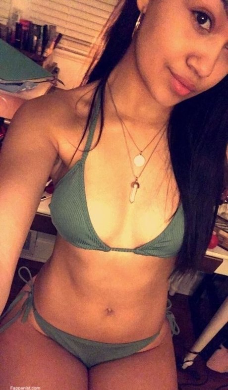 voyeur onlyfans pornographic pic