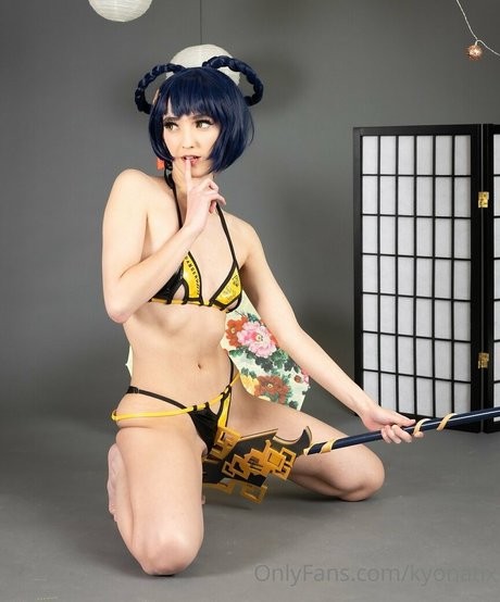 Kyonatix star pornographic galleries