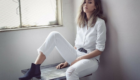 Jessica Alba sex actress img