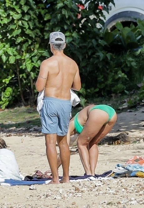 squat onlyfans hd images