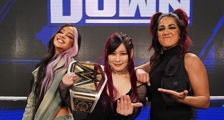 Dakota Kai model adult image