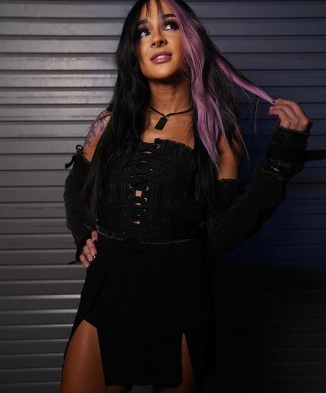 cougars onlyfans pornographic pictures