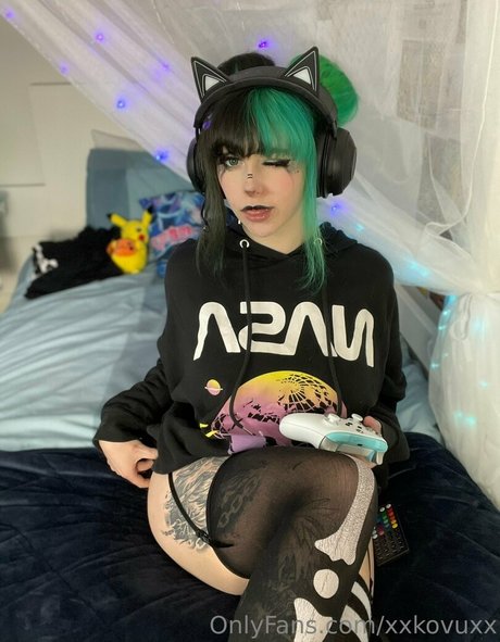 mssykix art actress image