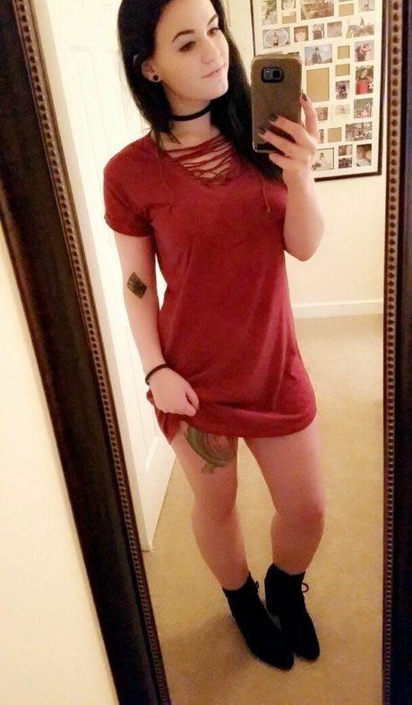 ConcealedBones nice pornstar gallery