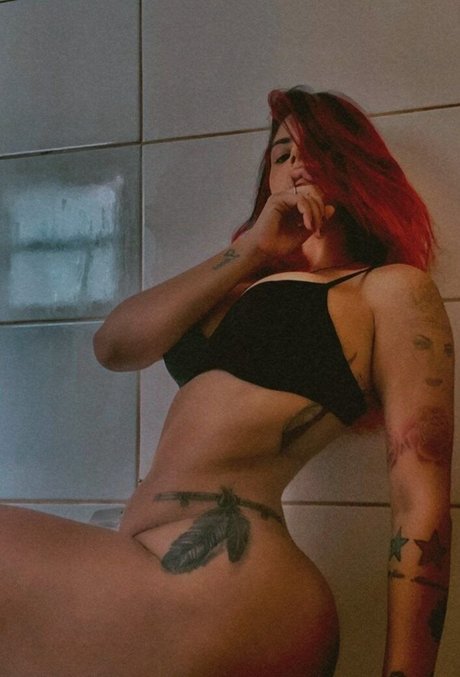 Amanda Miury model high quality picture