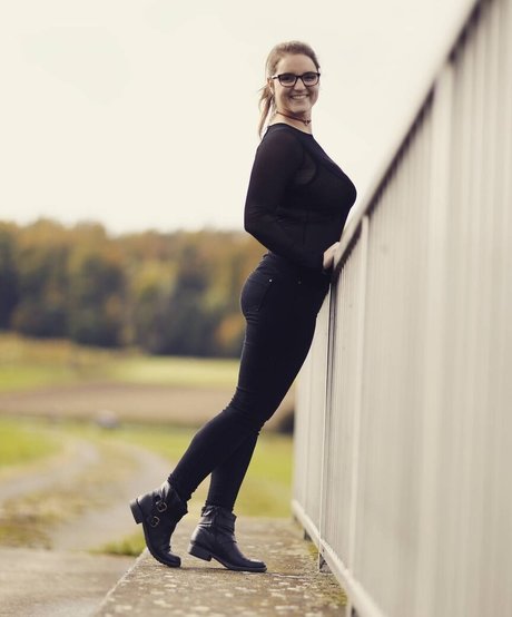 cum on glasses onlyfans free naked archive