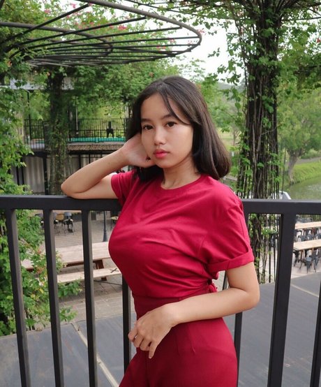 Elvara Caliva xxx actress pic