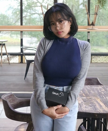 Elvara Caliva porn star pic