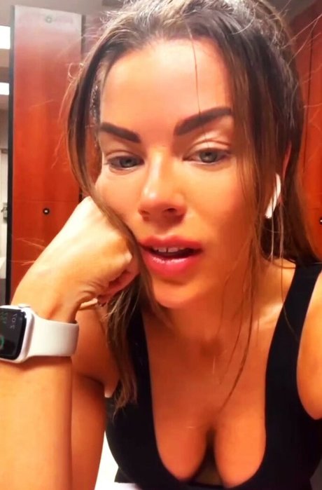 hot mature onlyfans hot nude pic