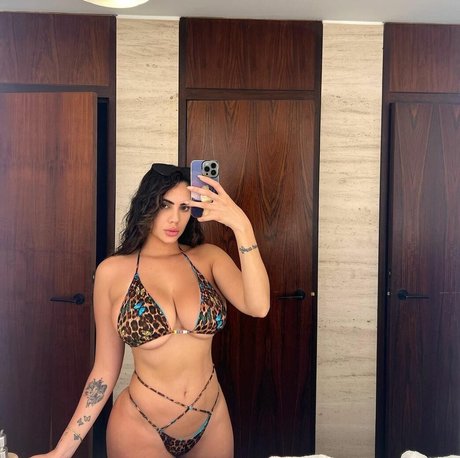 tanned onlyfans beautiful nude picture