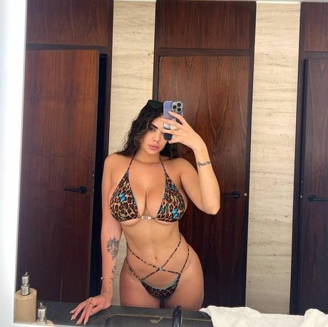 hot blonde onlyfans xxx gallery