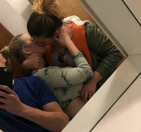 suzizvonar exclusive actress gallery