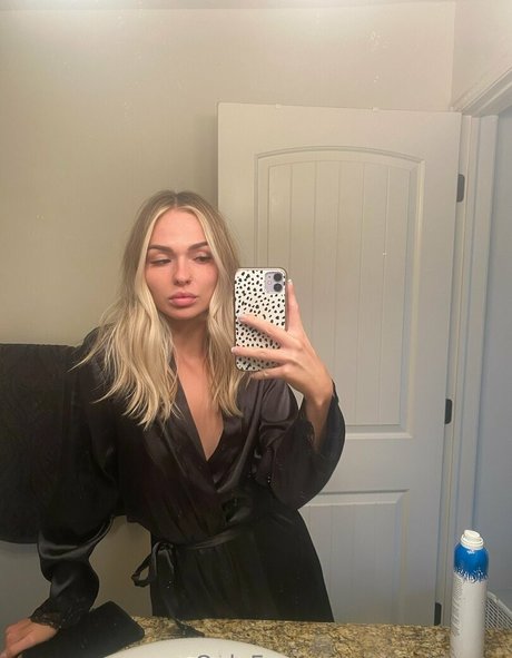 cassidyraw star beautiful pictures