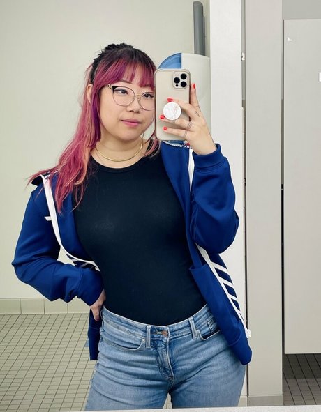 Stella Chung sex actress archive